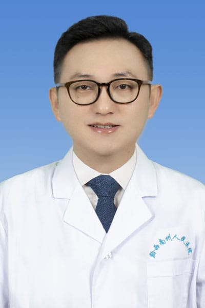 吳俊